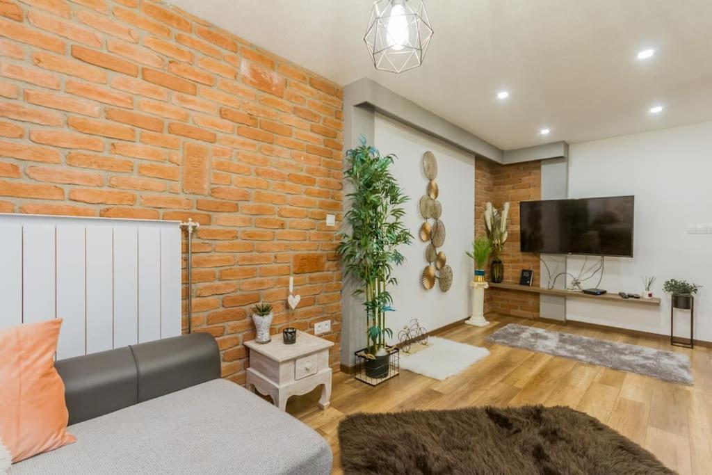 Charming Central Residence By Newave Apartments บูดาเปสต์ ภายนอก รูปภาพ